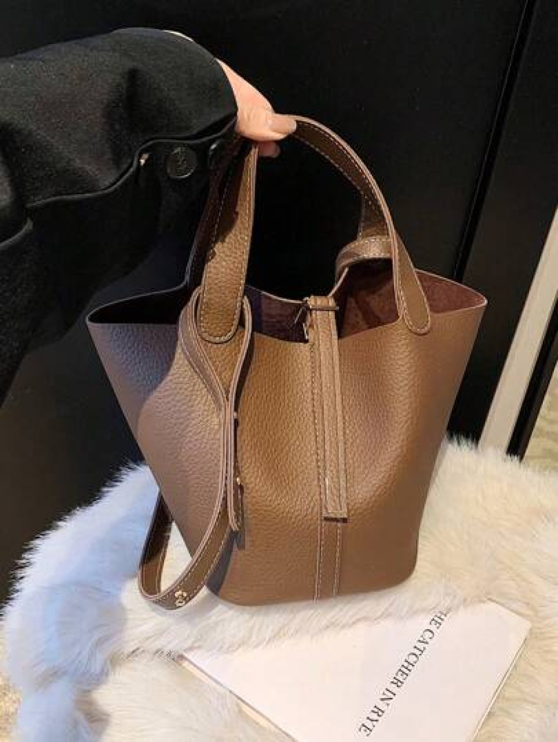 1 Piece Women s New Retro Casual Versatile Solid Color Bucket Handbag Model In Autumn And Winter Suitable For Commuting Daily Dating And Work Women s Fashionable Handbag Can Be Cross Body