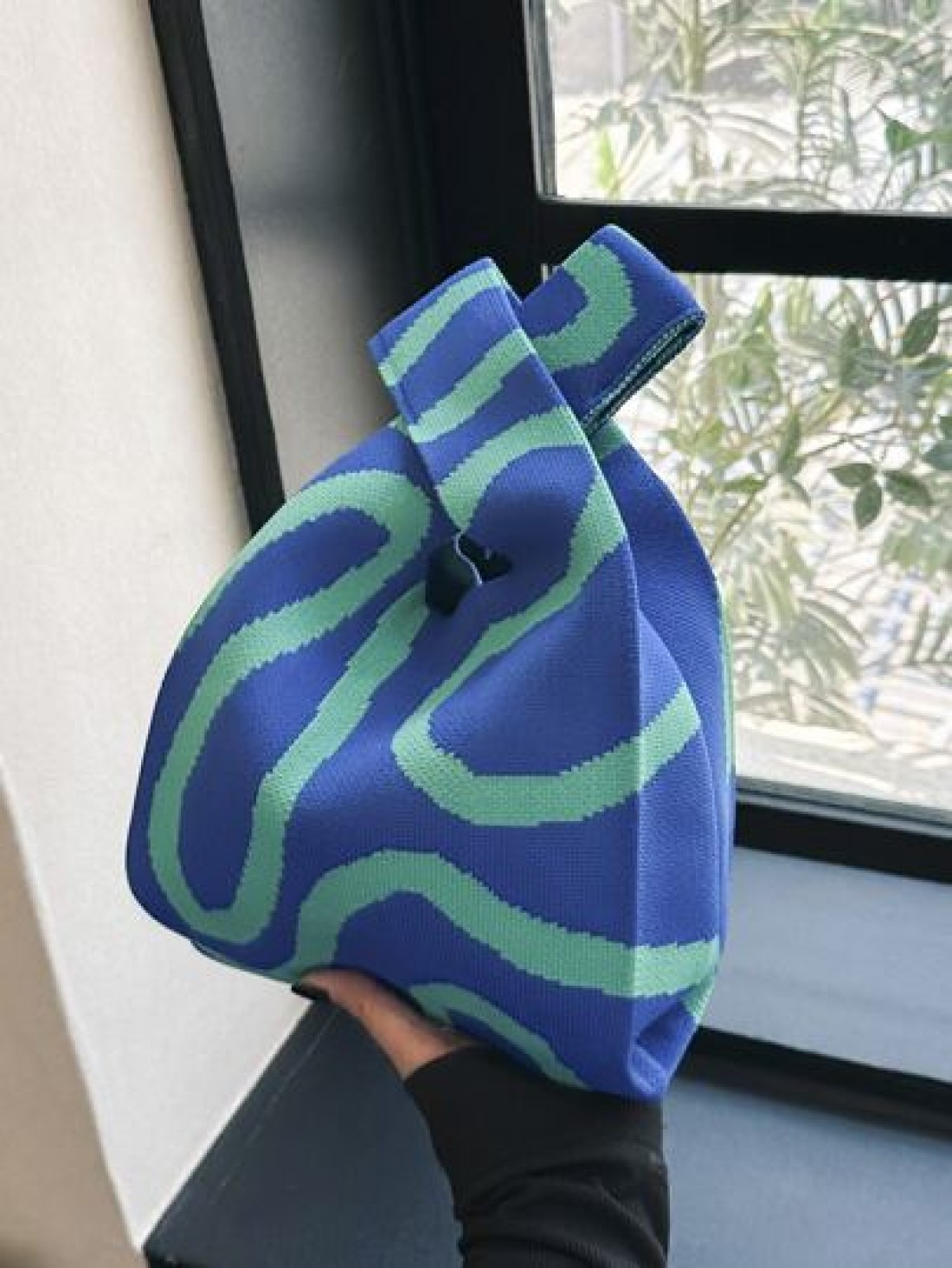 duke bear Knot Bag Ladies Geometric Pattern Crochet Bag Suitable For Vacation 1 Piece Mini Crochet Bags Handheld Bag Geometric Pattern Knitting Crochet Breathable Lightweight Foldable Pocket Suitable