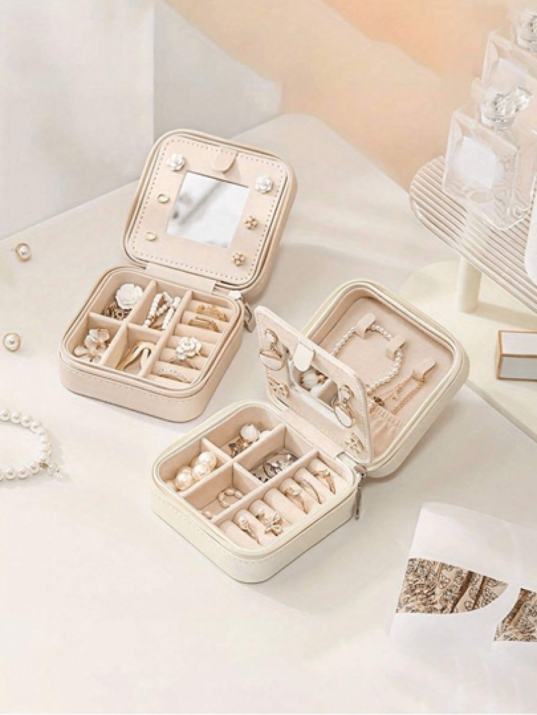 1pc PU Leather Square Jewelry Box Mirror Design Jewelry Storage Case Multifunctional Desktop Organizer Box Removable Compartments Suitable For Rings Earrings Necklaces Lipsticks Makeup Organizer