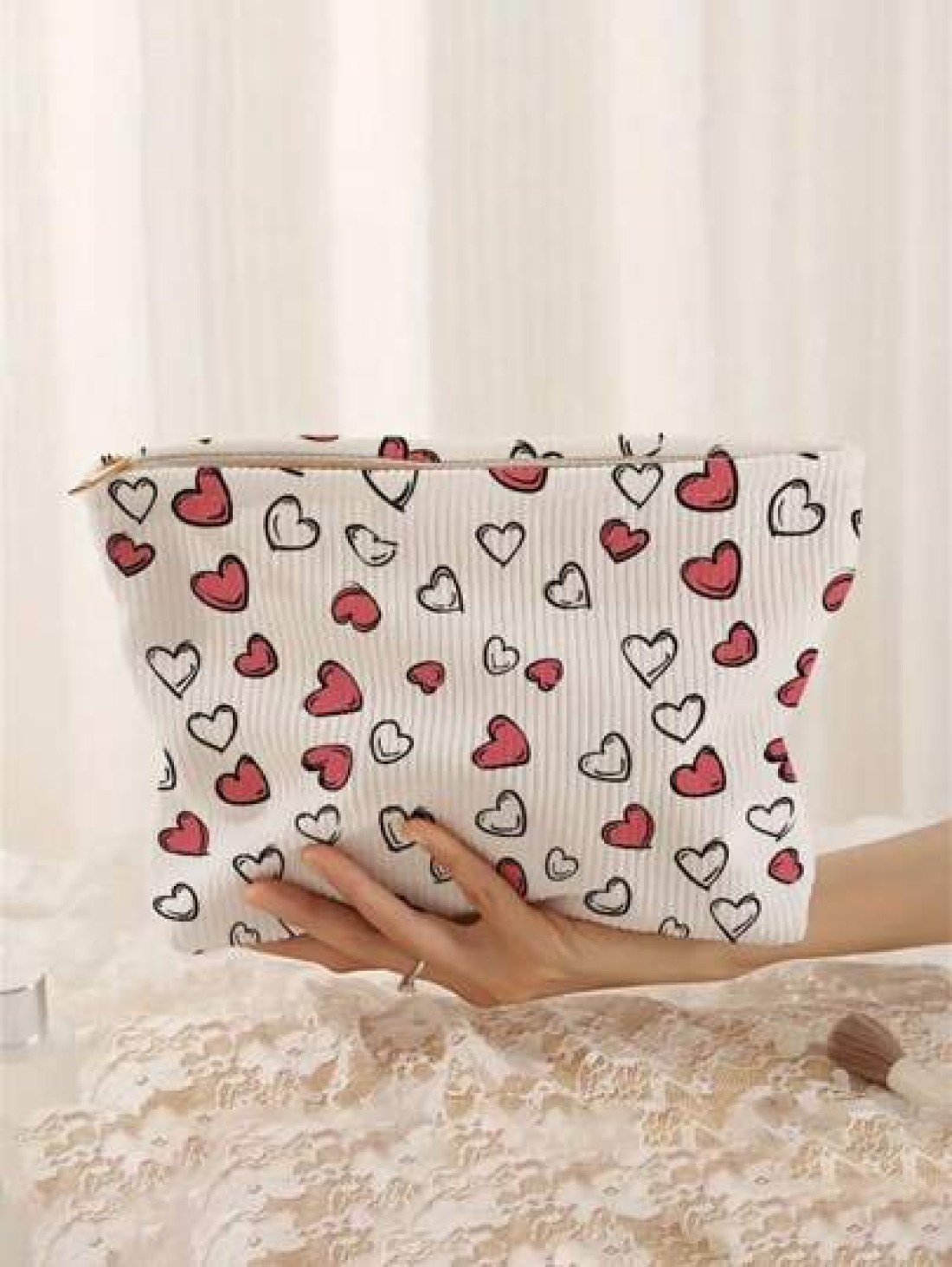 1pc Portable Zippered Storage Bag Cute Heart Pattern Double Sided Print Multi Function Cosmetic Pouch Boho Vibes Travel Makeup Bag Aesthetic Gift For Women Spring Must Have Perfect For Valentine s Day