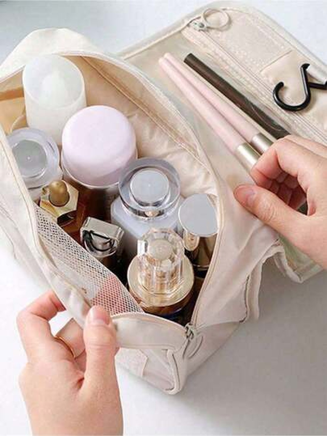 1pc Travel Make Up Bag Waterproof Toiletry Bag Beauty Storage Bag Portable Cosmetics Bag Multi Functional Makeup Hanging Bag Travel Storage Bag Travel Makeup Bag Hand Held Zipper Bag Mesh Bag Travel B