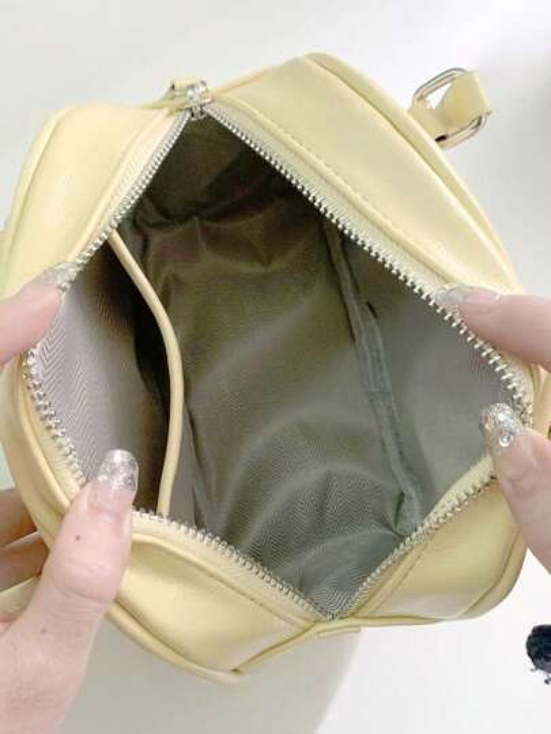 2025 Spring Summer New Cute Mini Handbag Crossbody Bag Shoulder Bag Bowling Bag Crossbody Bag Small Square Bag Business Women s Leisure Fashion Daily Commuter Bag Suitable For Work Shopping Dating Tra