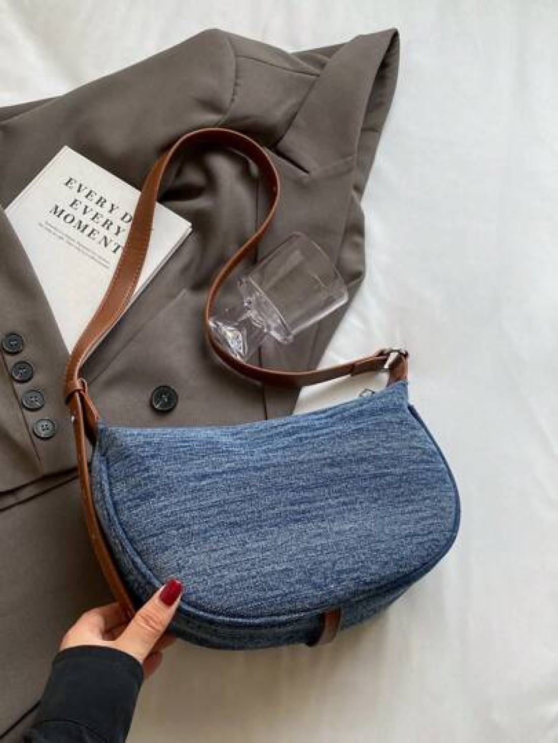 Light Blue Denim Rhinestone Decor Underarm Women Shoulder Bag Fashionable Versatile For Work Dating Casual Spring Summer