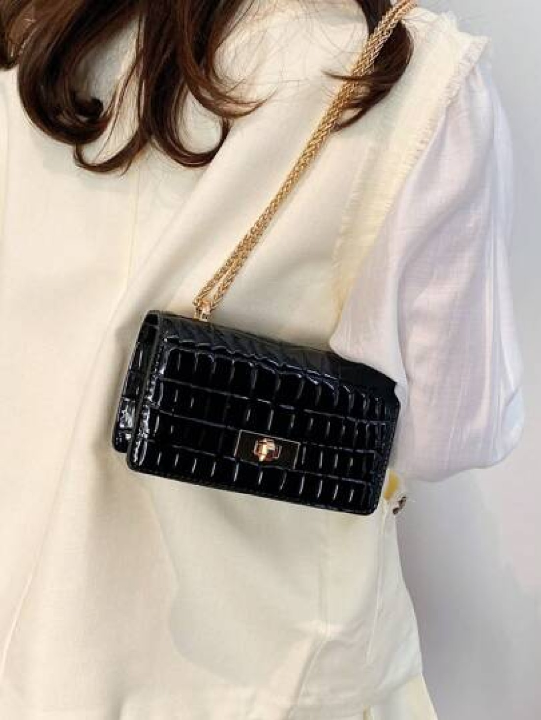 Faux Leather Solid Crocodile Embossed Fashion Mini Chain Strap Shoulder Bag