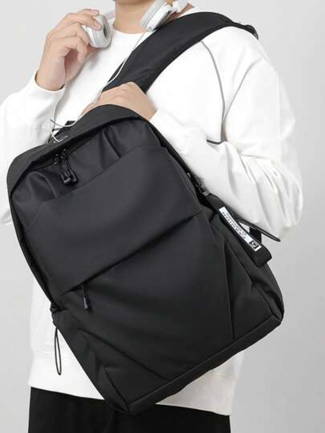Men s Backpack Can Hold A 15 6 Inch Laptop Suitable For Business Trips Hiking Traveling Cycling
