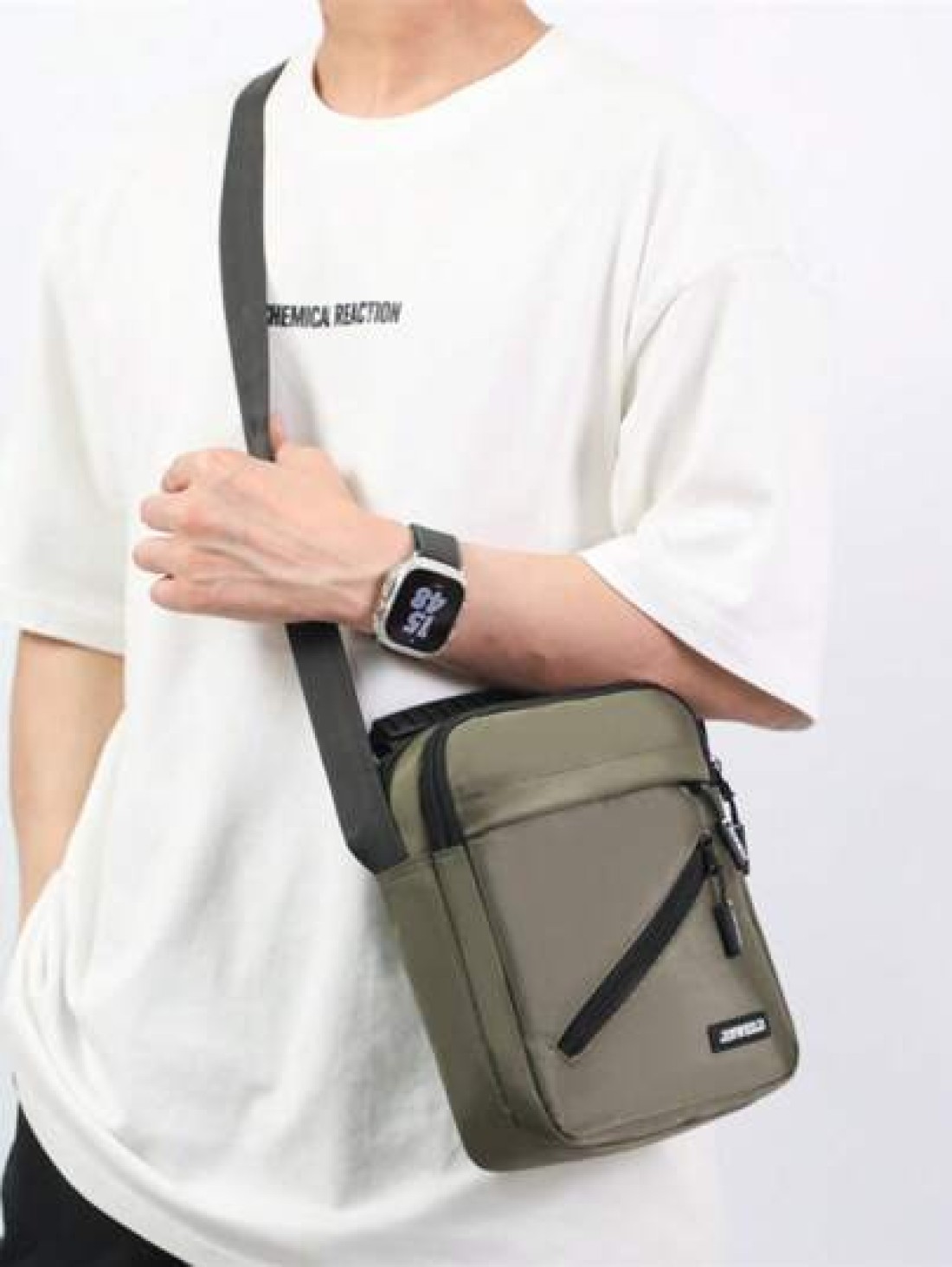 Fashion Large Capacity Men Shoulder Bag Travel Small Square Bag