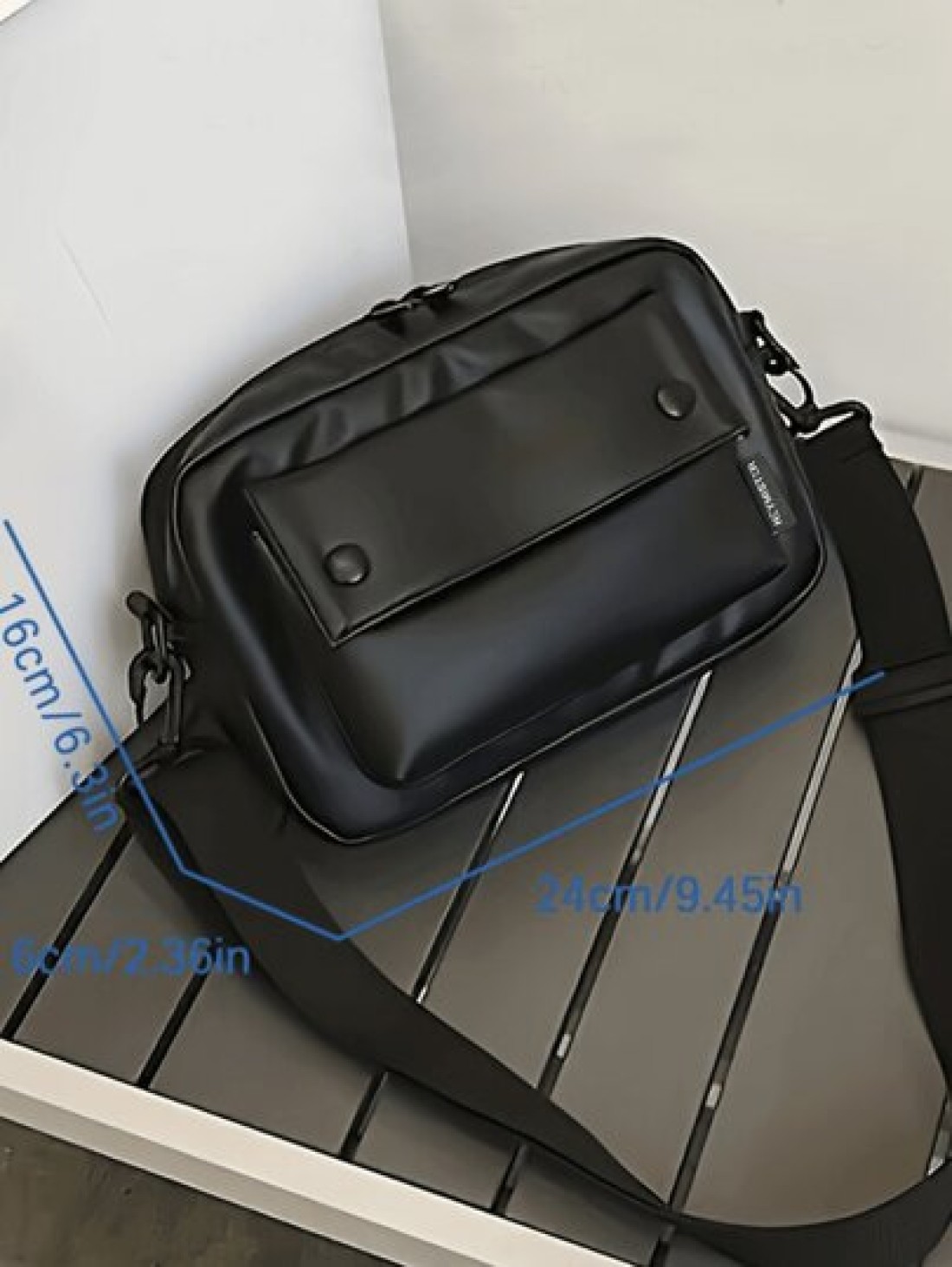 Men s Pu Shoulder Bag Chest Bag Coin Purse Messenger Bag Winter Hoiday Tote Bag Fany Pack Beach Bag Gym Bag Black Bag Hiking Large Capacity Multi Functional Portable Vacation Hip Bag Christmas Gifts V