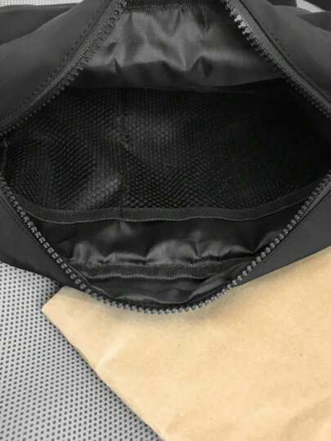Minimalist Square Bag Solid Black Adjustable Strap Students Commute Practical Sling Bag For Man Man Bag Cross Body Bag Shoulder Bag Side Bag School Supplies Fall Messenger Bag For Man Cylinder Bag Old