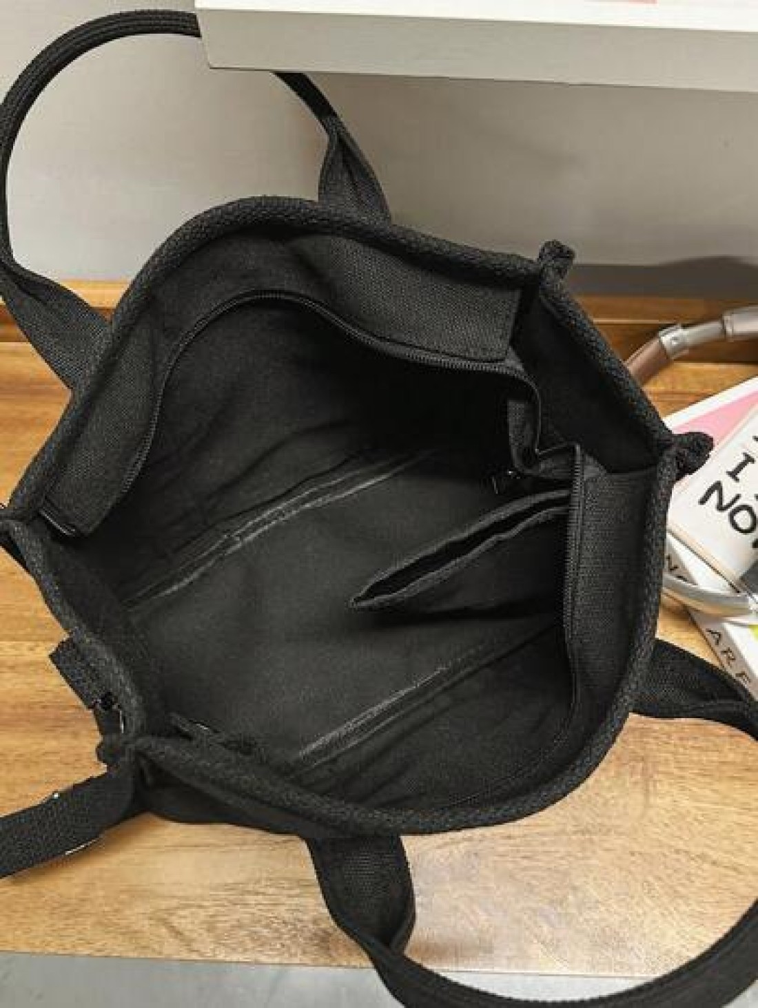peach tree 1pc Men Shoulder Bag Crossbody Bag Tote Bag Casual Versatile Lightweight Nylon Messenger Bag Multifunctional Outdoor Bag Minimalist And Chic Gift Black Large Capacity Portable Fashion Casua