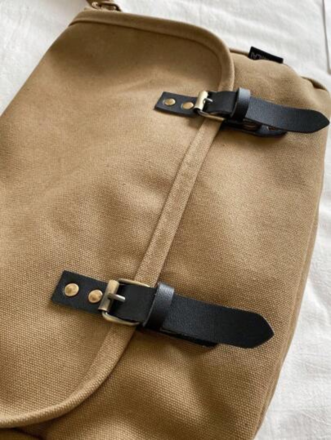 Unisex Casual Flap Canvas Crossbody Messenger Bag Portable Shoulder Bag For Work Shopping Travel Suitable For Father s Day Holidays Gatherings
