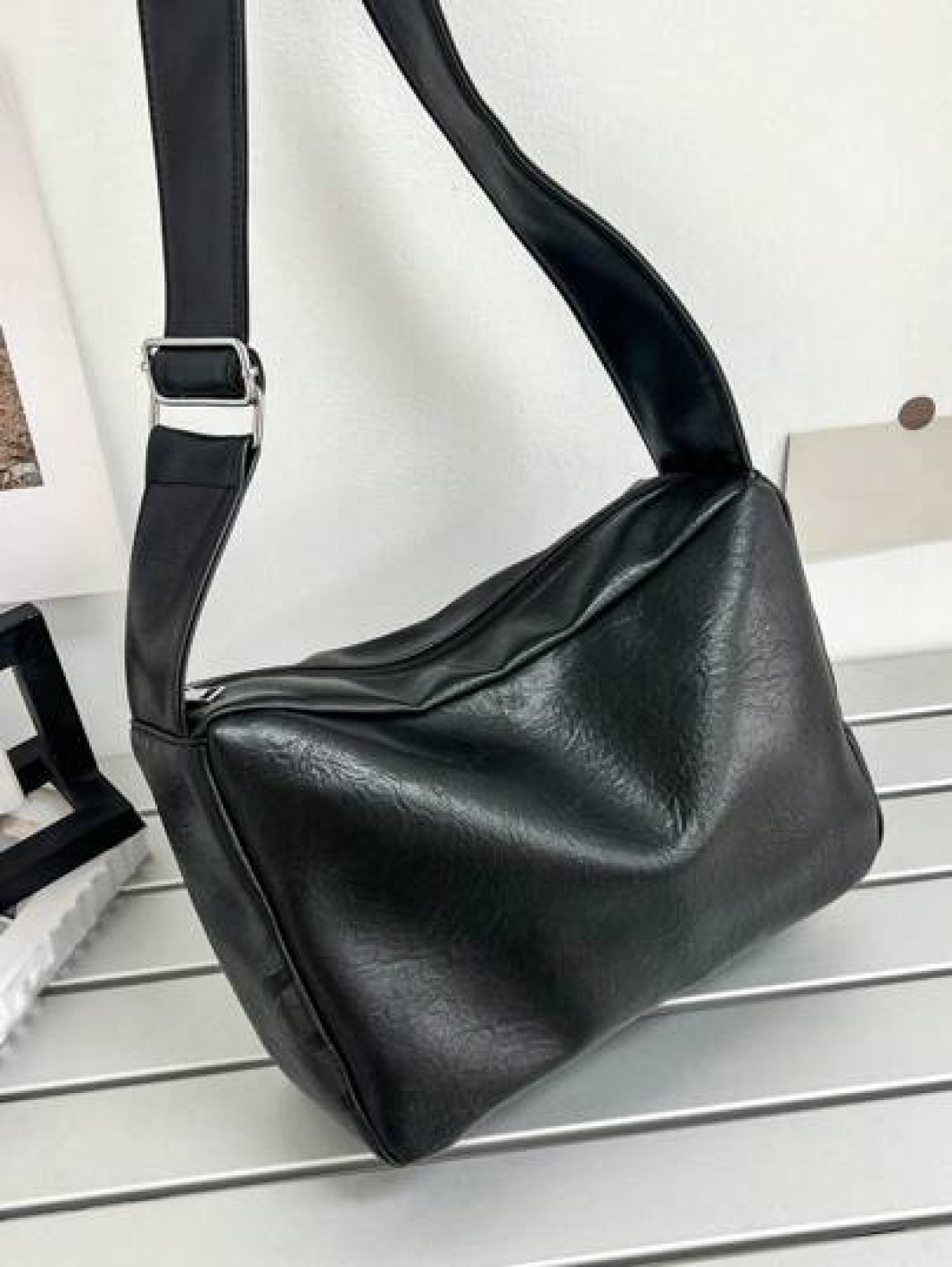 Casual Fashion Men Minimalist PU Water Proof Crossbody Bag With Wide Strap Square Shape And Single Compartment For Daily Commute Or Traveling Sling Bag Work Weekend Camping Black Bag Hiking Large Capa