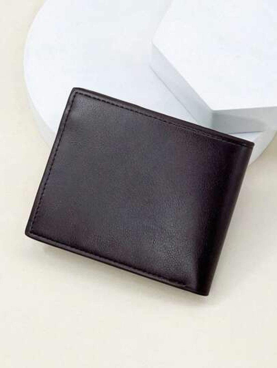 HOVI S Men s Slim Fashion Short Wallet New Stylish Lightweight Compact Casual Wallet For Youth And Students Ultra Thin Portable Design