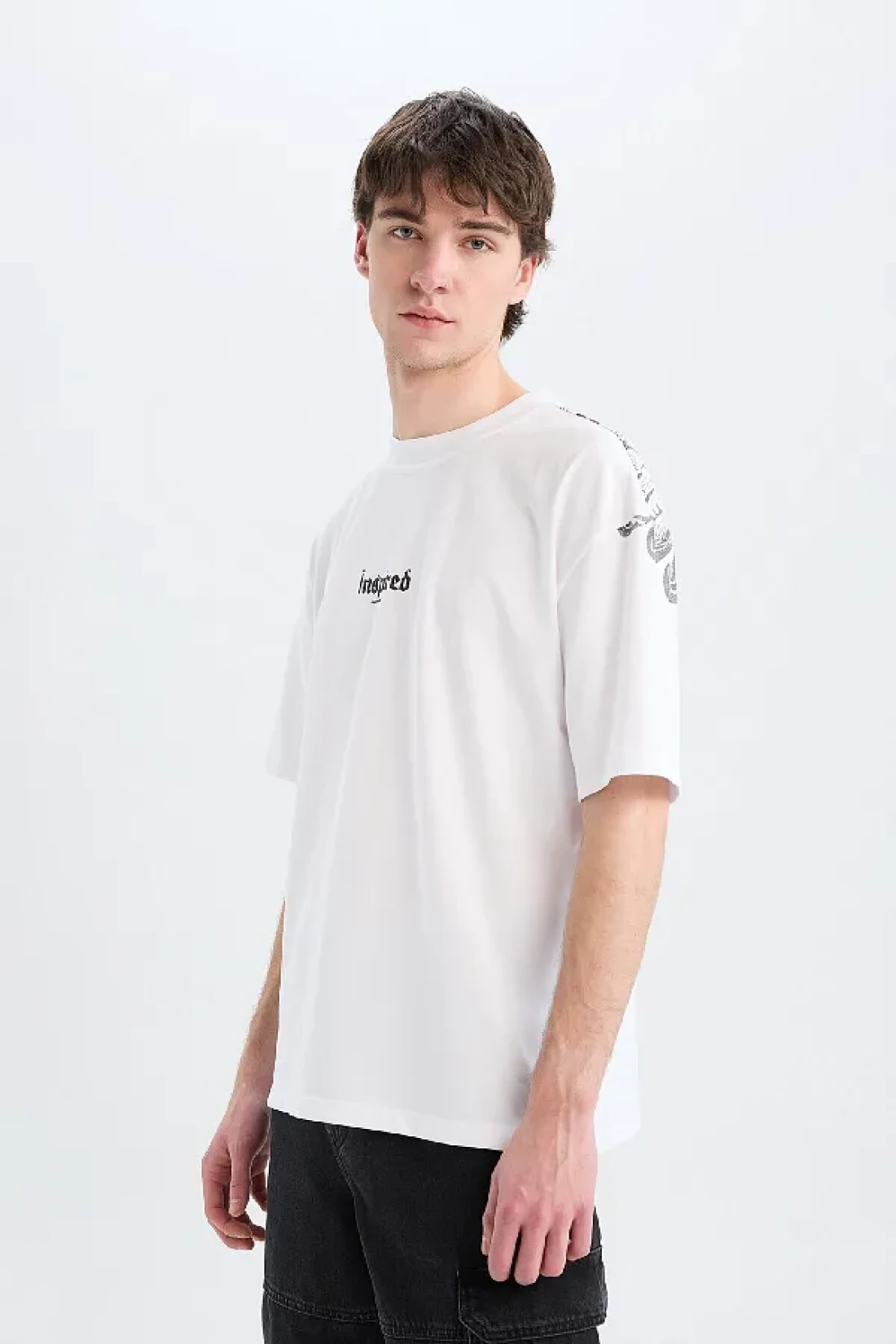 Defacto 100% Cotton Oversize Wide Fit Crew Neck Back Printed Short Sleeve T-Shirt D5600Ax25Sp