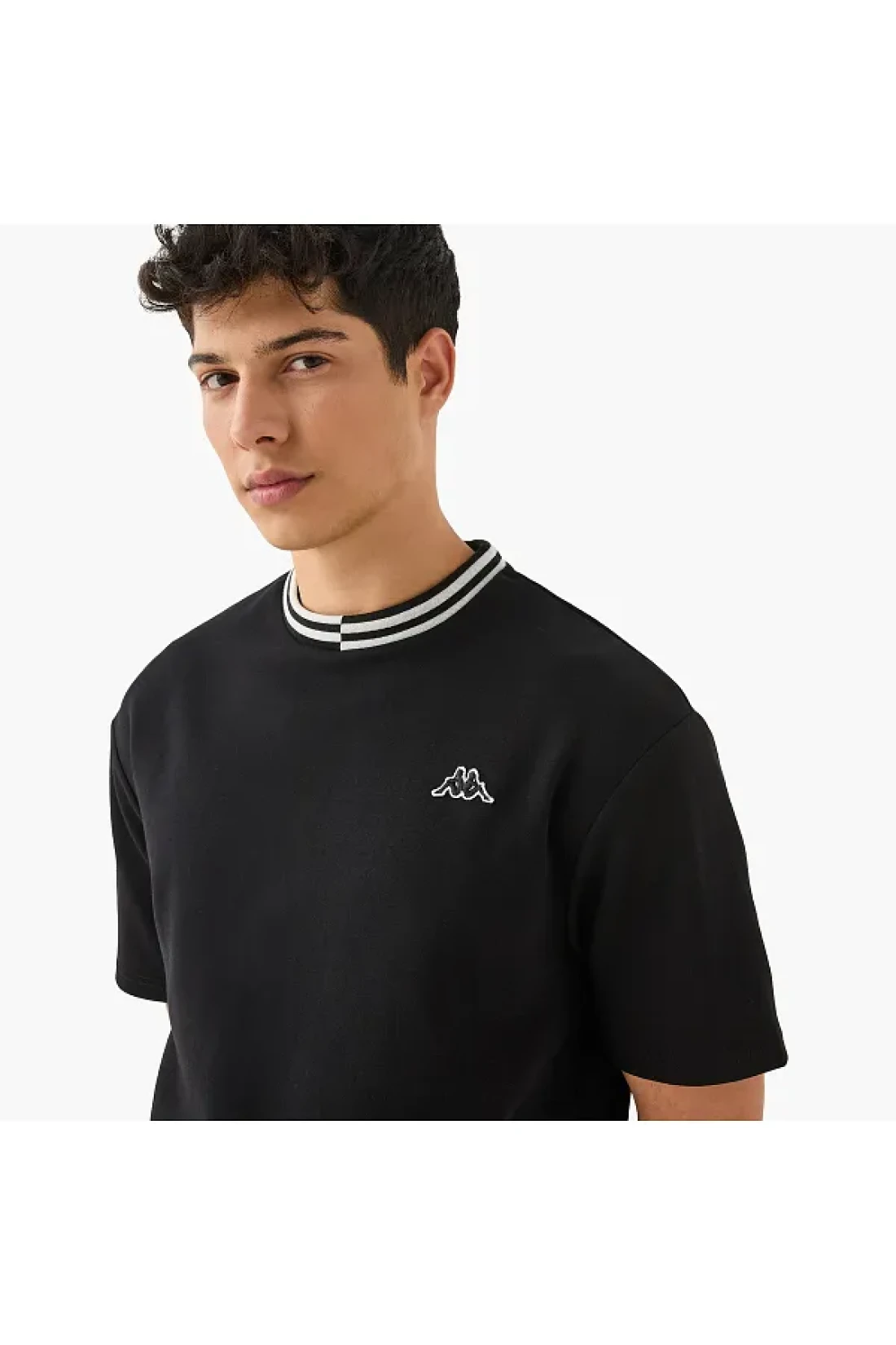 Kappa Kappa Logo Print T-shirt with Contrast Trim