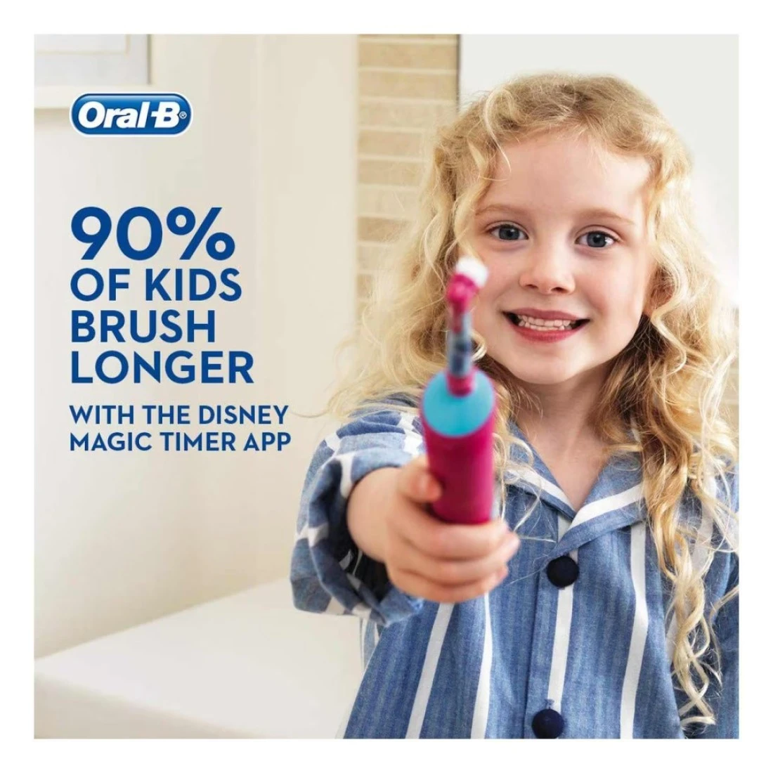 أورال- بي فيتاليتي فرشاة أسنان قابلة لإعادة الشحن بطبعة فروزن للأطفال.