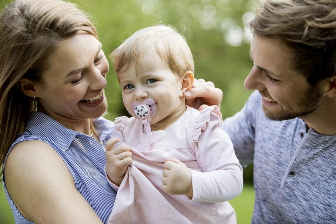 Nip Soother Band With Ring, For Soothers With O Ring, Made In Germany, Pink, 1 Pc