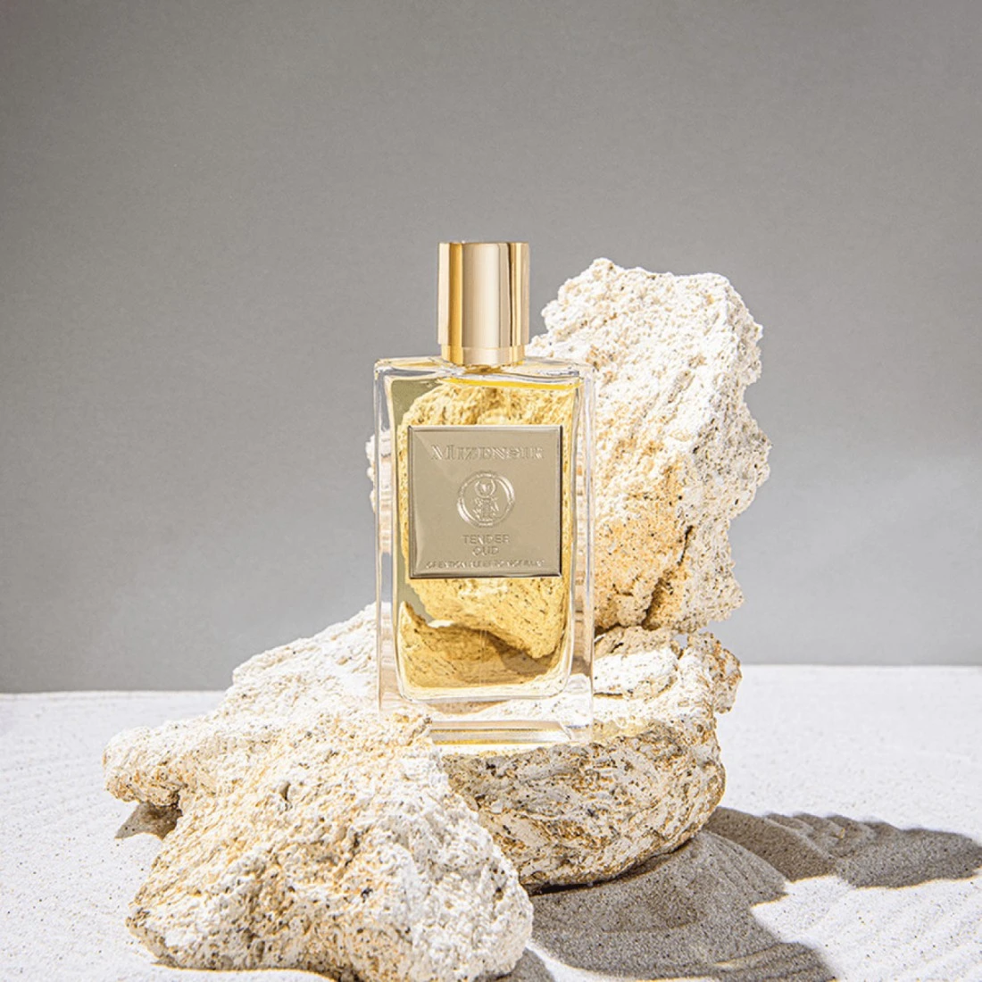 ميزانسير عطر تيندر عود - او دو برفيوم