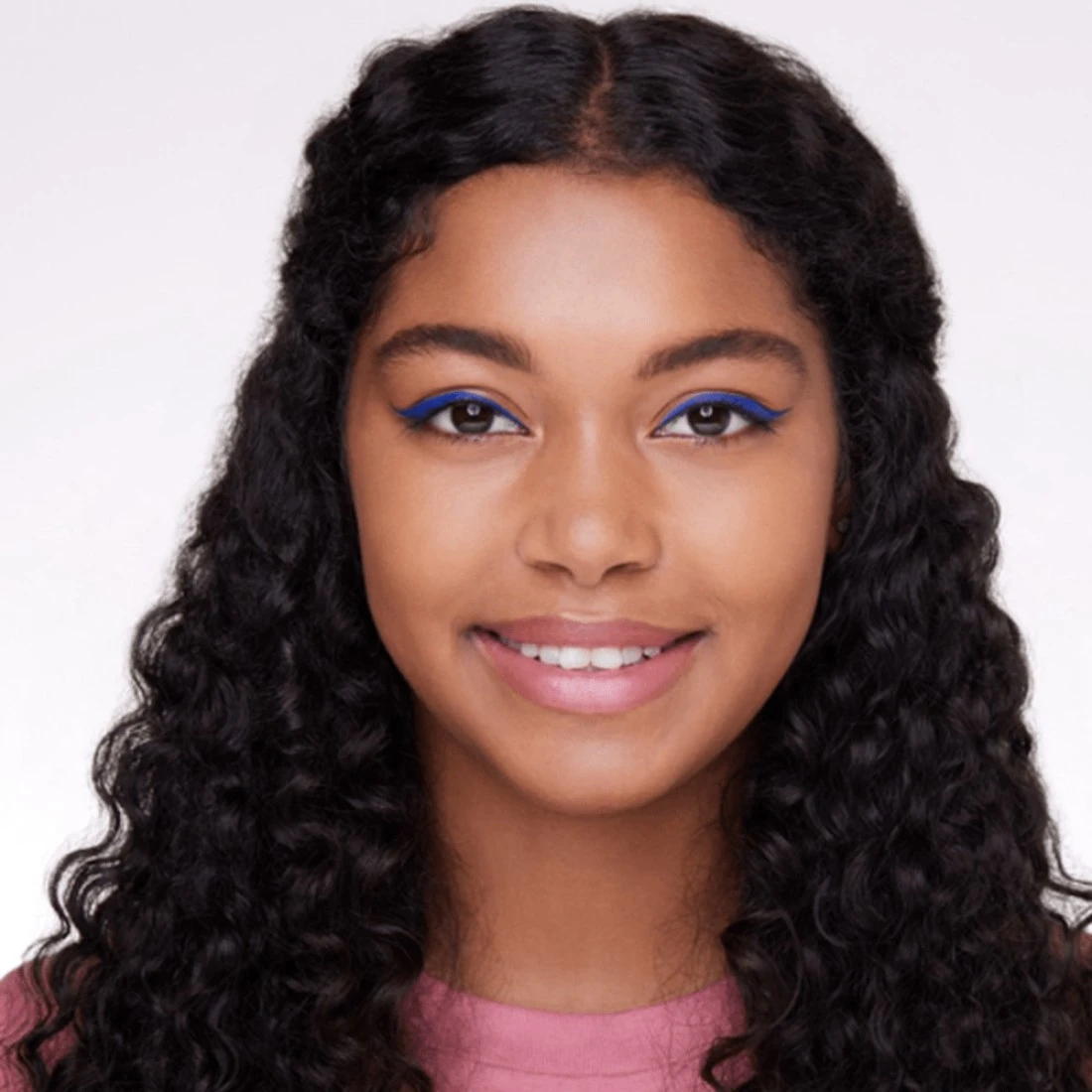 Essence Kajal Pencil - 30 Classic Blue