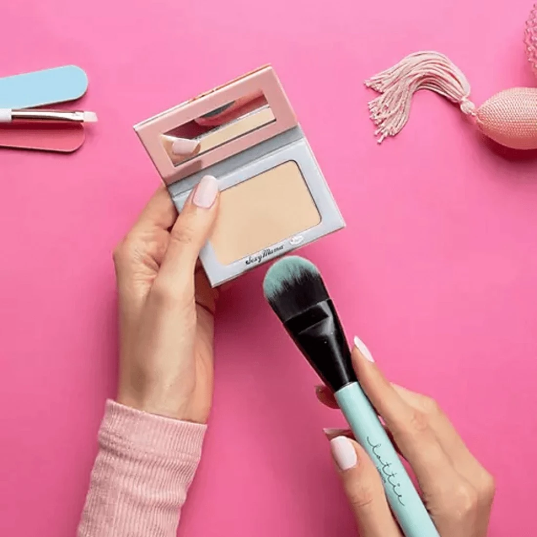 theBalm Translucent Powder