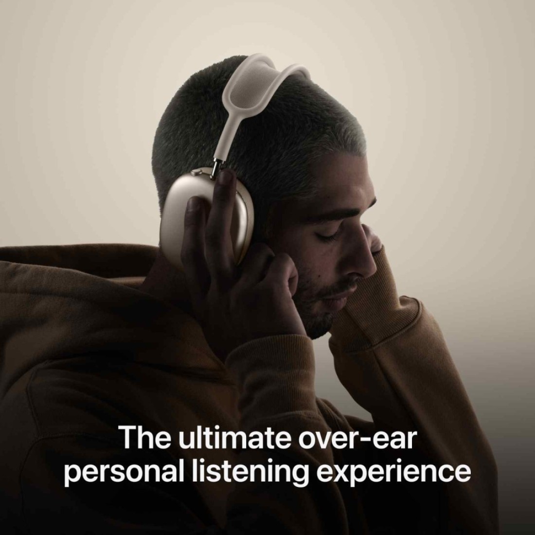 Apple AirPods Max Truly Wireless Bluetooth Over-Ear Headphones Midnight