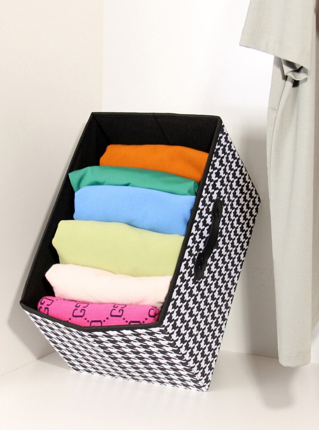Decorative Storage Box For Clothes Households Etc Made With High Quality Oxford Material.