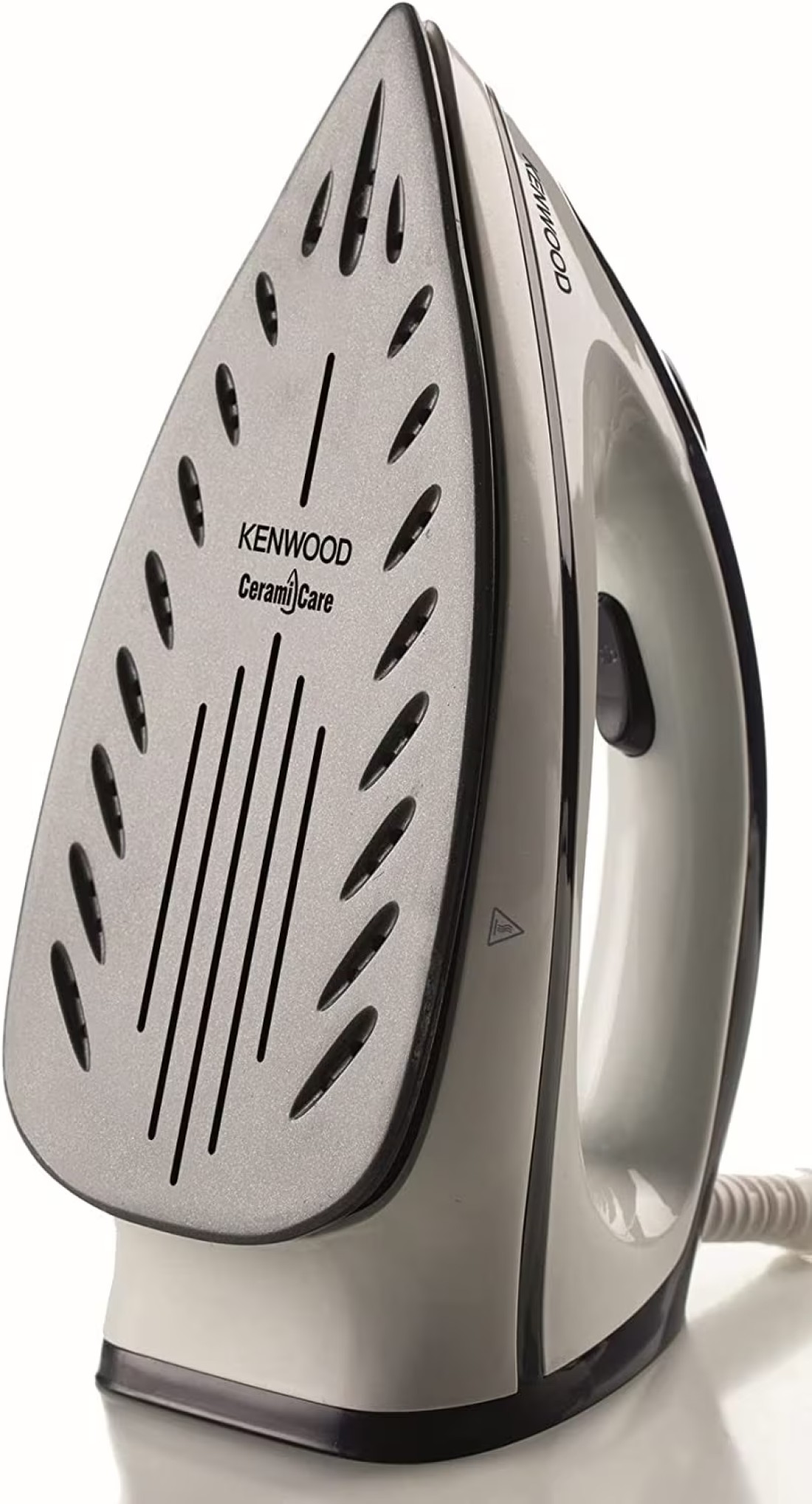 Kenwood Steam Iron Station, 2600W, SSP20.000WB, White/Blue (1.8L Water Tank Capacity, Ceramic Soleplate, 180g Steam Shot, Anti Drip, Auto Shut Off, Self Clean Function)