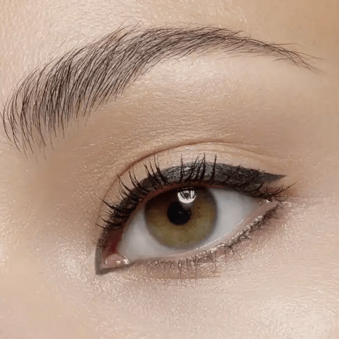 Essence Super Fine Eyeliner - 01 Deep Black