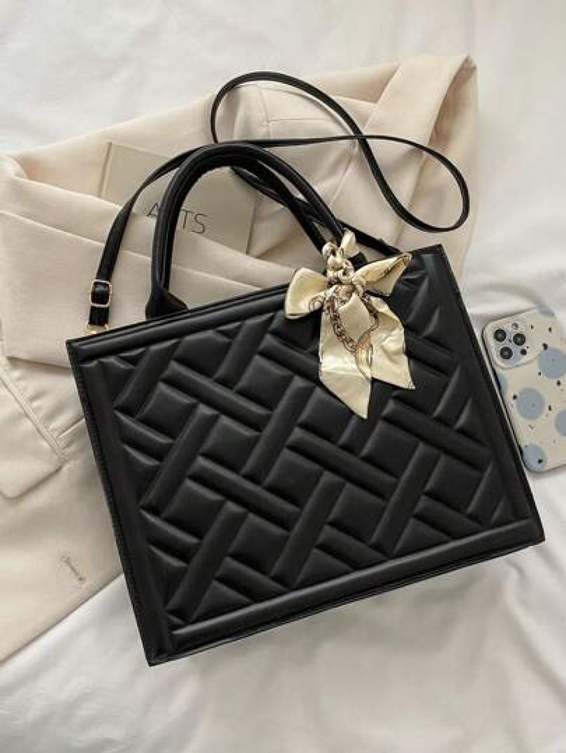 Versatile Women s Handbag With Scarf 2024 Summer New Commuting Tote Bag Shoulder Crossbody Chic Small Square Bag With Plaid Scarf Mark