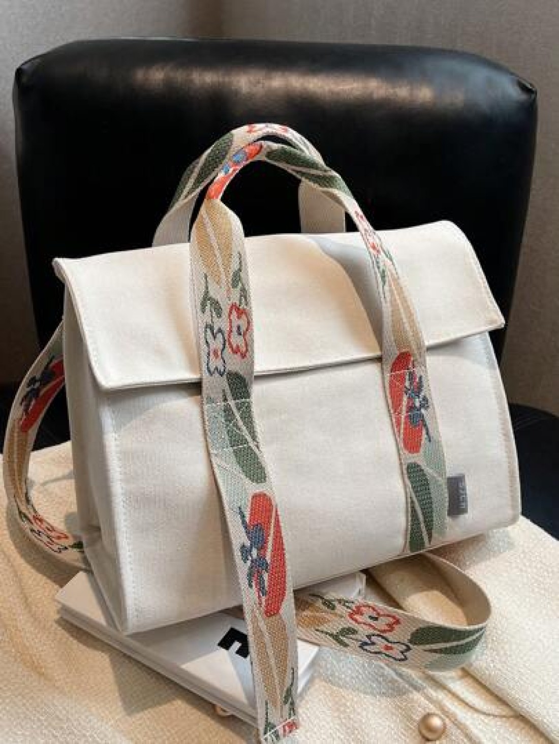 Fashion New Versatile Women Small Square Handbag Casual Elegant Lady Shoulder Crossbody Bag