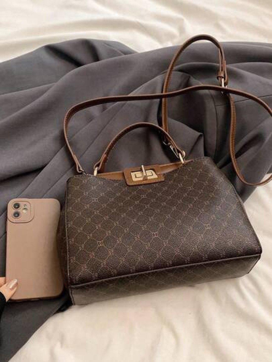 Fashion 2024 Sells European And American Retro Ladies Custom Printed Scratch Resistant Materials Holiday Gifts Middle Aged Mother Bags Large Capacity To Meet Daily Travel And Shopping Occasions And Ca