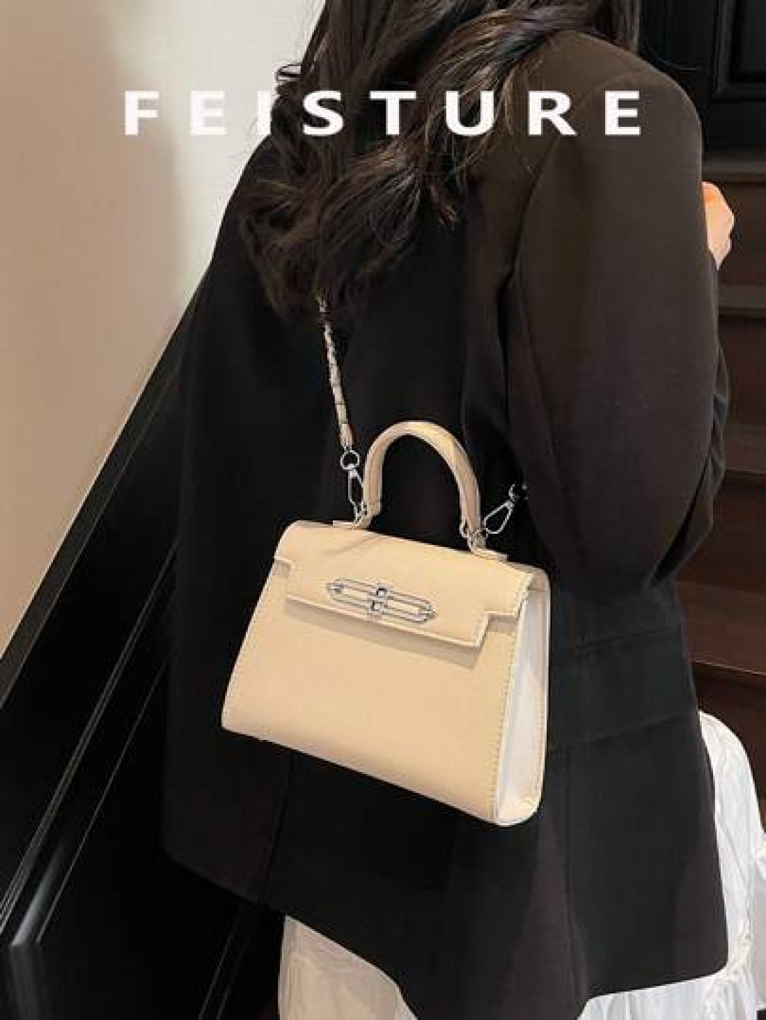 قطعة واحدة من شارة يدوية معدنية من مواد PU عصريّة، حقيبة مربعة صغيرة مزودة بإغلاق مغناطيسي مناسبة للبنات والسي
