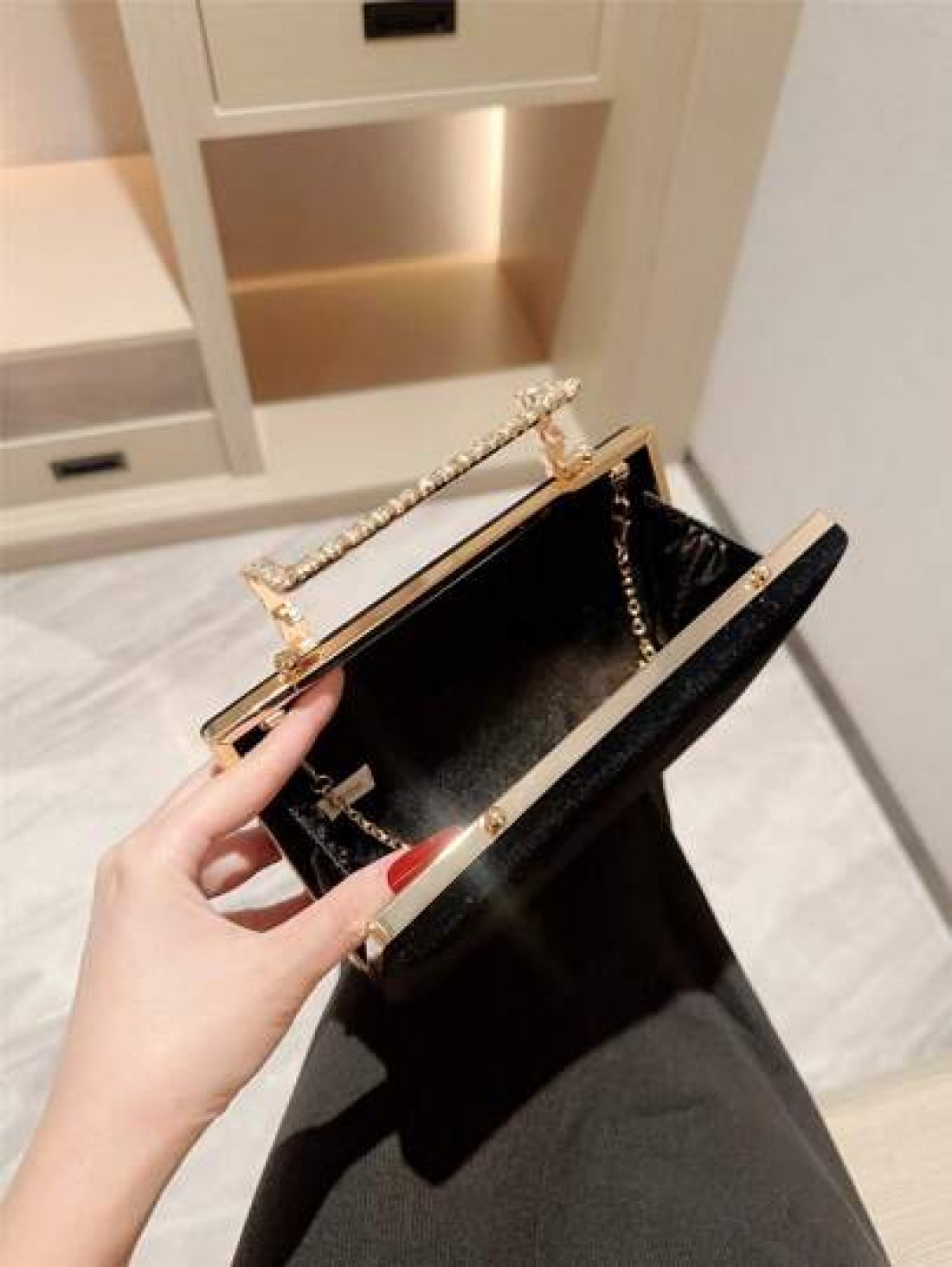 1pc Velvet Box Clutch Bag Glittery Metal Crystal Decor Evening Bag For Gown Formal Party Wedding Bridal Purse Crossbody Bag