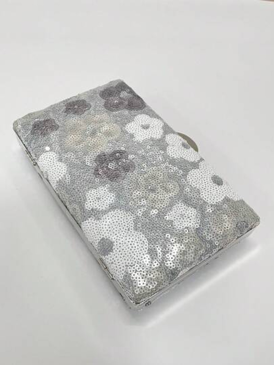 Flower Sequin Crossbody Stylish Silver Purse For Women Elegant Random Floral Embroidered Evening Silver Clutch Bag Prom Accessories Bridesmaid Gifts Fashion Retro Chain Evening Bag Mini Box Bag For Pa