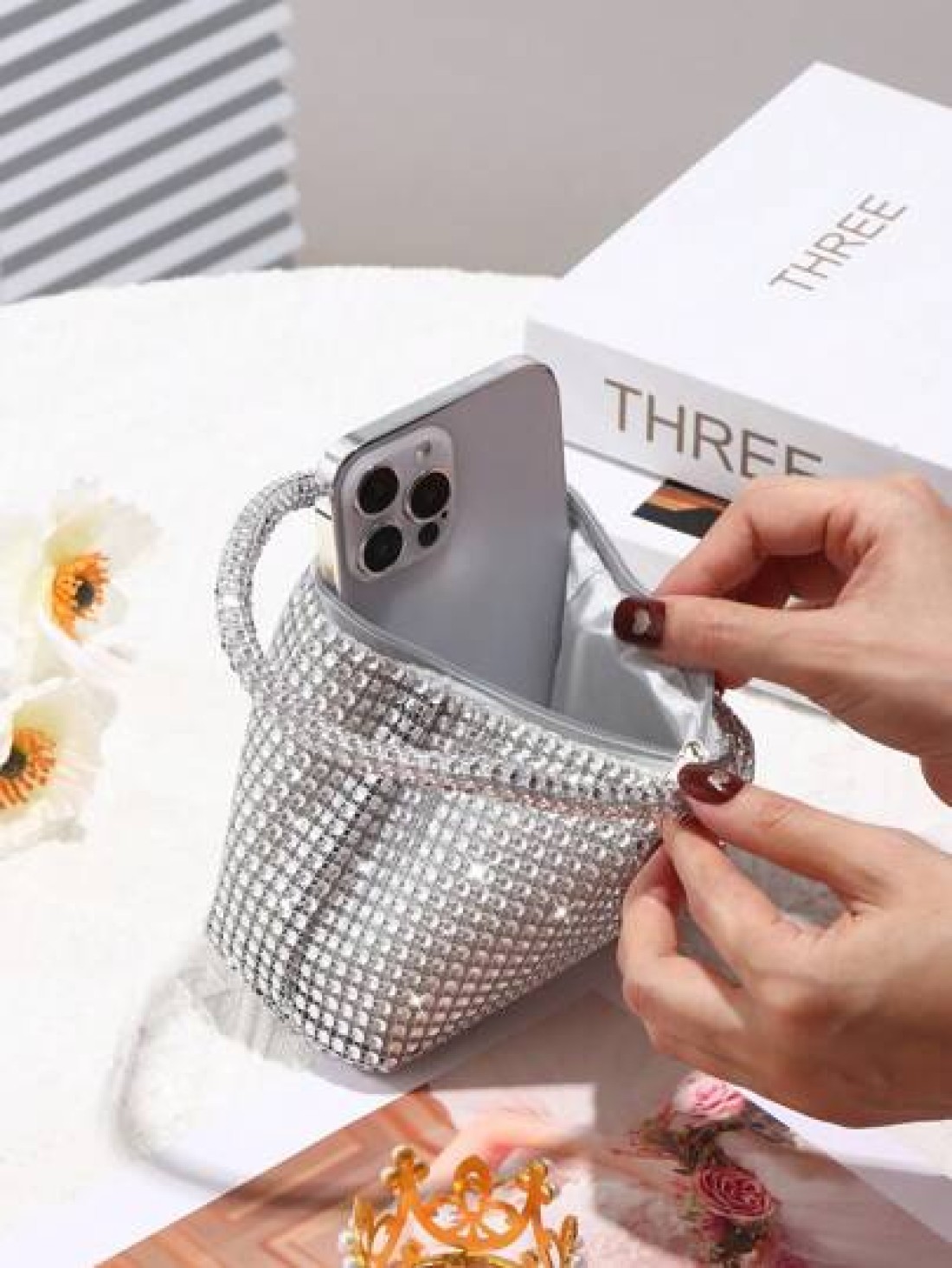 Glamorous Glitter Bling Sequin Luxury Shiny Women s Mini Sparkling Rhinestone Clutch Bag Suitable For Wedding Party Dance Birthday Gift Makeup Bag Evening Bag Dinner Bag For Party Girl Woman Bride