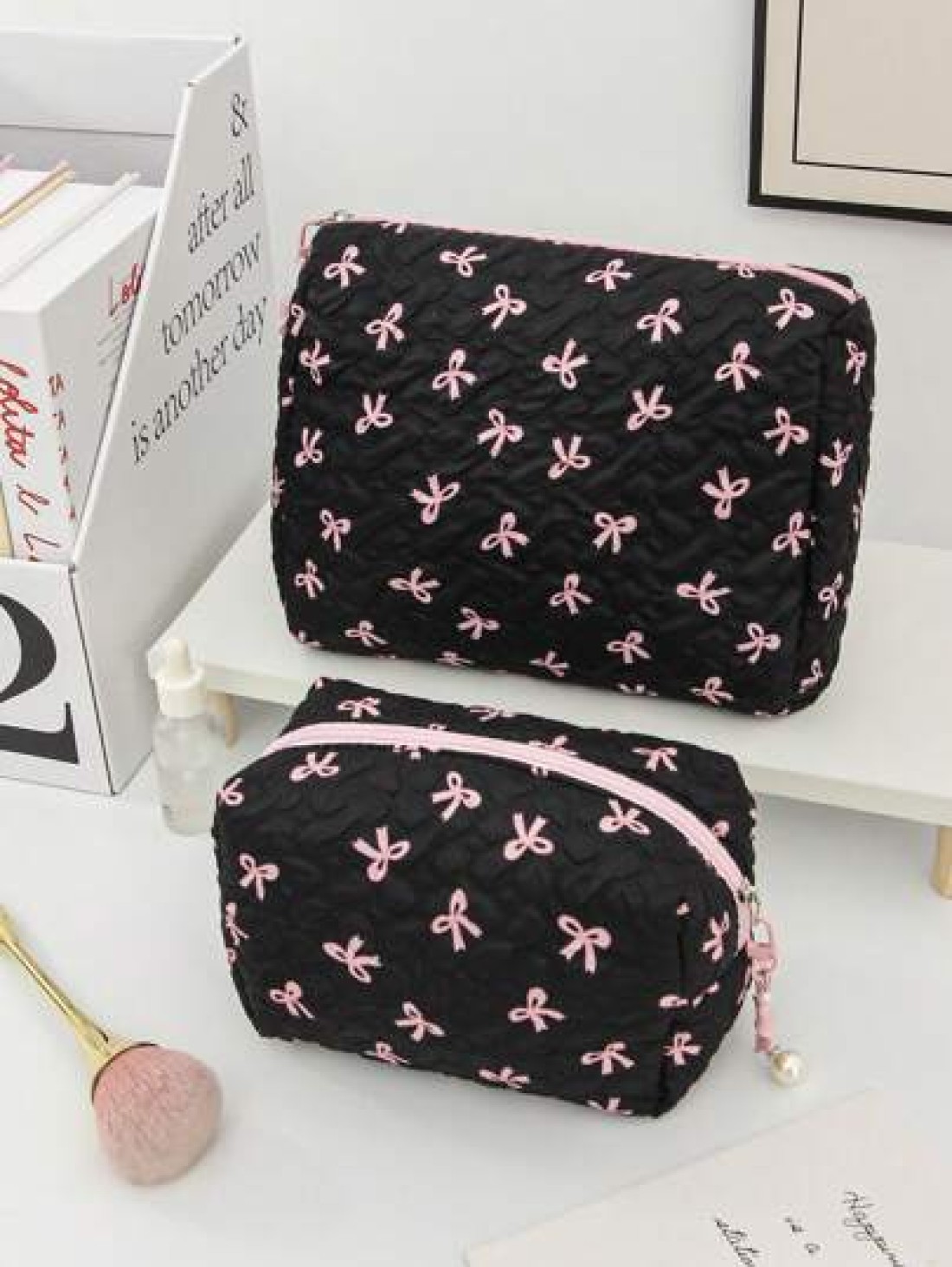Floral Bow Decor Makeup Bag Fabric Print Zipper Pouch Sweet Style Toiletry Bag Cosmetic Bag For Home Travel Daily Use Women Makeup Organizer Makeup Storage Bag Mini Pouch Travel Small Makeup Case Acce