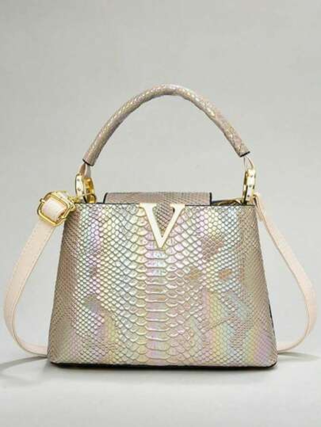 Ladies Luxury Snake Patterned Handbag Stylish Layered Design Paired With Gold Hardware Multifunctional Shoulder Bag And Crossbody Bag PU Material Elegant Daily Use Daily Shoulder Bag Snake Patterned B