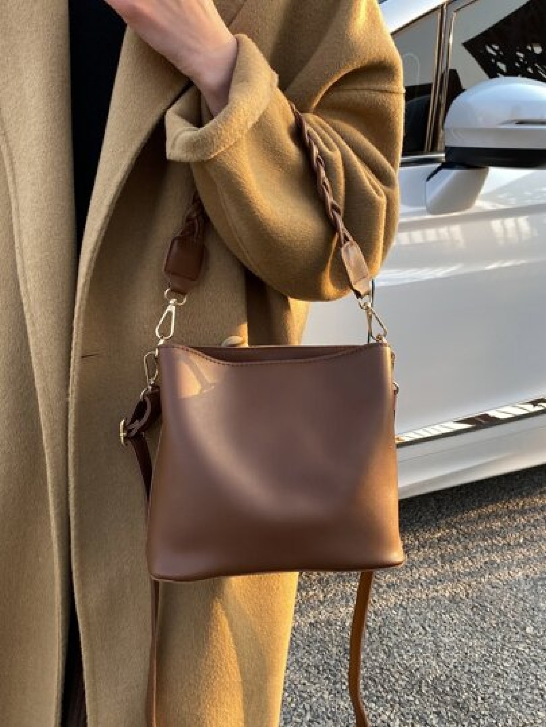1pc Solid Color Retro Fashion Woven Zipper Bucket Bag Versatile Shoulder Crossbody Handbag Suitable For Daily Use