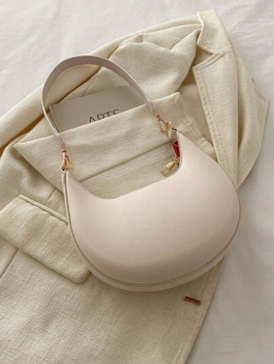 1pc Zipper Closure PU Solid Color Crescent Armpit Bag Fashionable Retro Office Work Shoulder Bag Versatile Baguette Bag