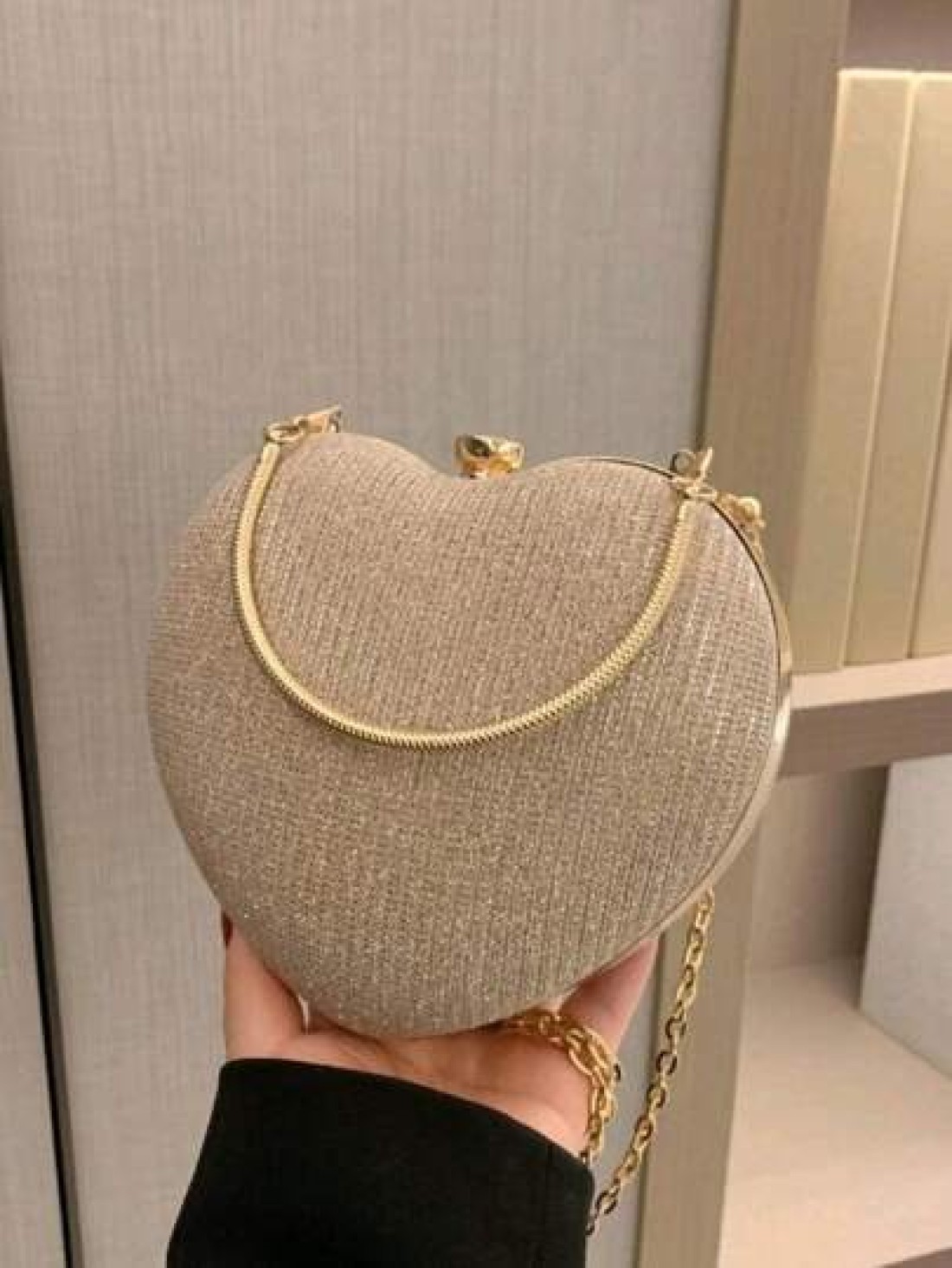 Glamorous Glitter Bling Sequin Luxury Shiny Women s Heart Shaped Rhinestone Evening Clutch Bag Luxury Designer Girls Glitter Crystal Handbag With Chain Strap Y2k Style Novelty Bag Purse For Wedding Pa