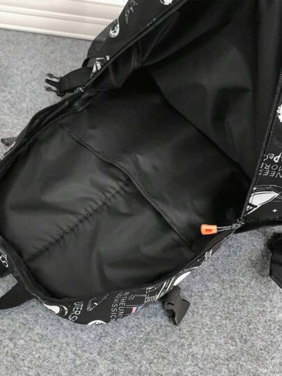 1pc Unisex Nylon Space Boy Printed Backpack With Letter Print Zip Closure Fashionable Casual Shoulder Bag For School