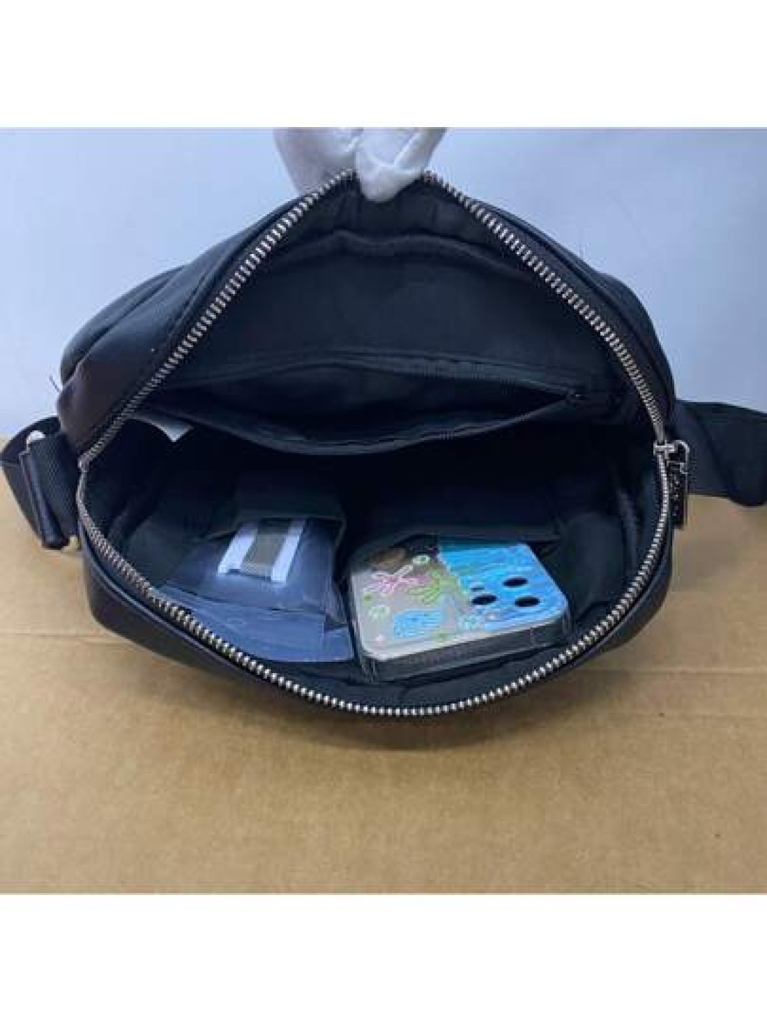 حقيبة كتف كاجوال للرجال للتنقل اليومي، حقيبة كروسبودي كبيرة السعة، للاستخدام الصيفي
