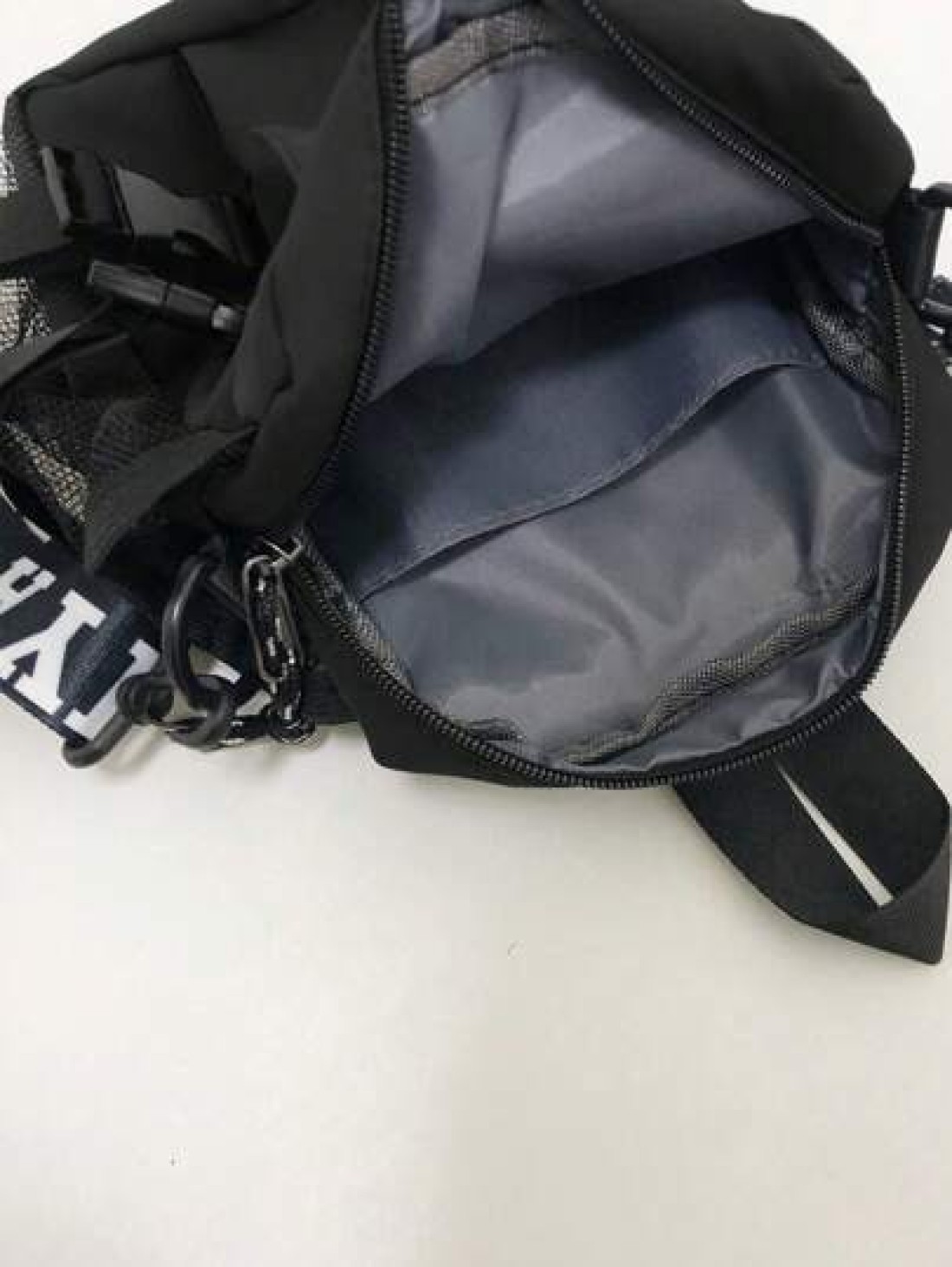 Multi Functional Square Shape Shoulder Bag For Students Mini Bag With Letter Graphics And Bag Charm Suitable College Sports Commuting Nylon Holiday Essentials Portable Side Bag Outdoor Present Valenti