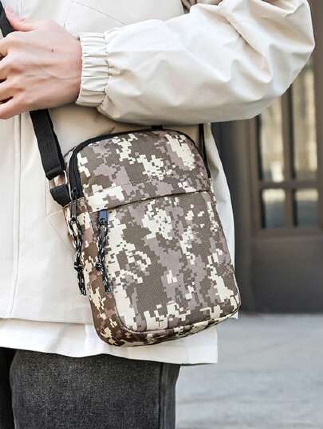 Men s Casual Portable Bag Multi Layer Single Shoulder Crossbody Bag Nylon Men s Bag Men s Business Bag Collection Wallet