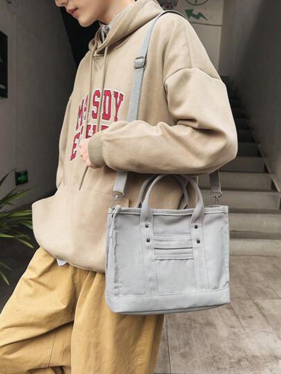 peach tree 1pc Men Shoulder Bag Crossbody Bag Tote Bag Casual Versatile Lightweight Nylon Messenger Bag Multifunctional Outdoor Bag Minimalist And Chic Gift Black Large Capacity Portable Fashion Casua