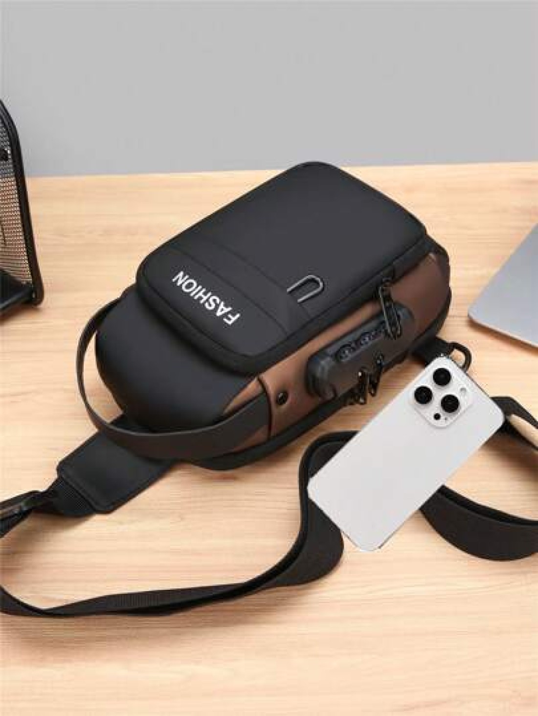 Fashion Versatile SUB Plug Motorcycle Bag Outdoor Casual Travel Sport Street Party Power Bank Umbrella Coins Keys Multi Function Men Shoulder Messenger Bag