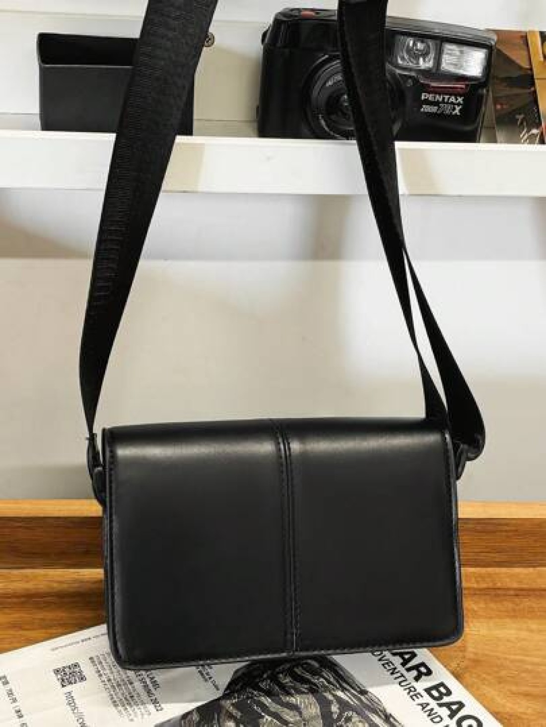 peach tree Men s Box Bag Shoulder Bag Crossbody Bag Square Bag Business PU Waterproof Flap Bag Wallet Neutral Business Storage Bag Suitable For Business Travel Toiletries Tools Storage Large Capacity