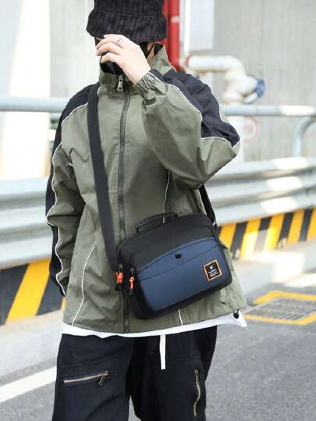 1PC Shoulder Bag Fashion Young Men s Crossbody Bag Men s Business Travel Shoulder Bag Casual Crossbody Bag Oxford Cloth Hand Held Men s Shoulder Bag Men s Backpack Niche Briefcase