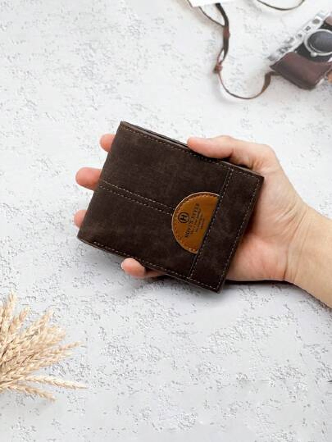 HOVI S Men s Short Wallet Stylish And Portable Multi Card Holder For Young Men