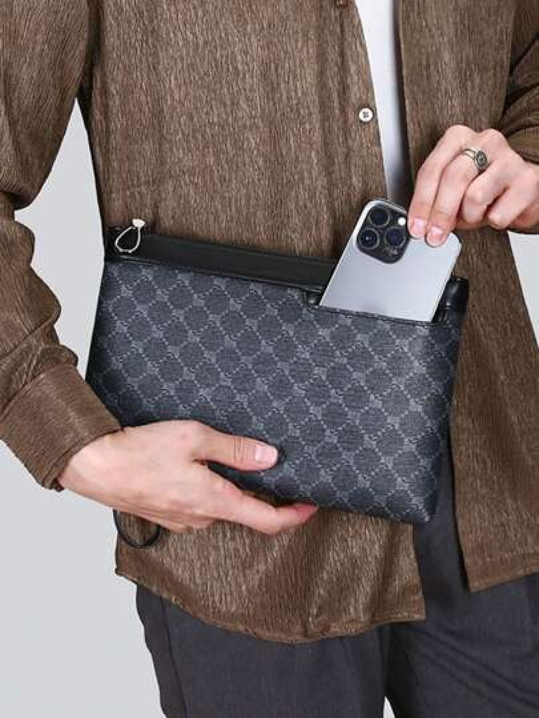 1pc Fashion Wrist Bag Clutch Square Bag Envelope Handbag Made Of Scratches Resistant PU Material Suitable For Party Commute With Multiple Pockets And Exquisite Vintage Pattern Personalized Gifts Valen