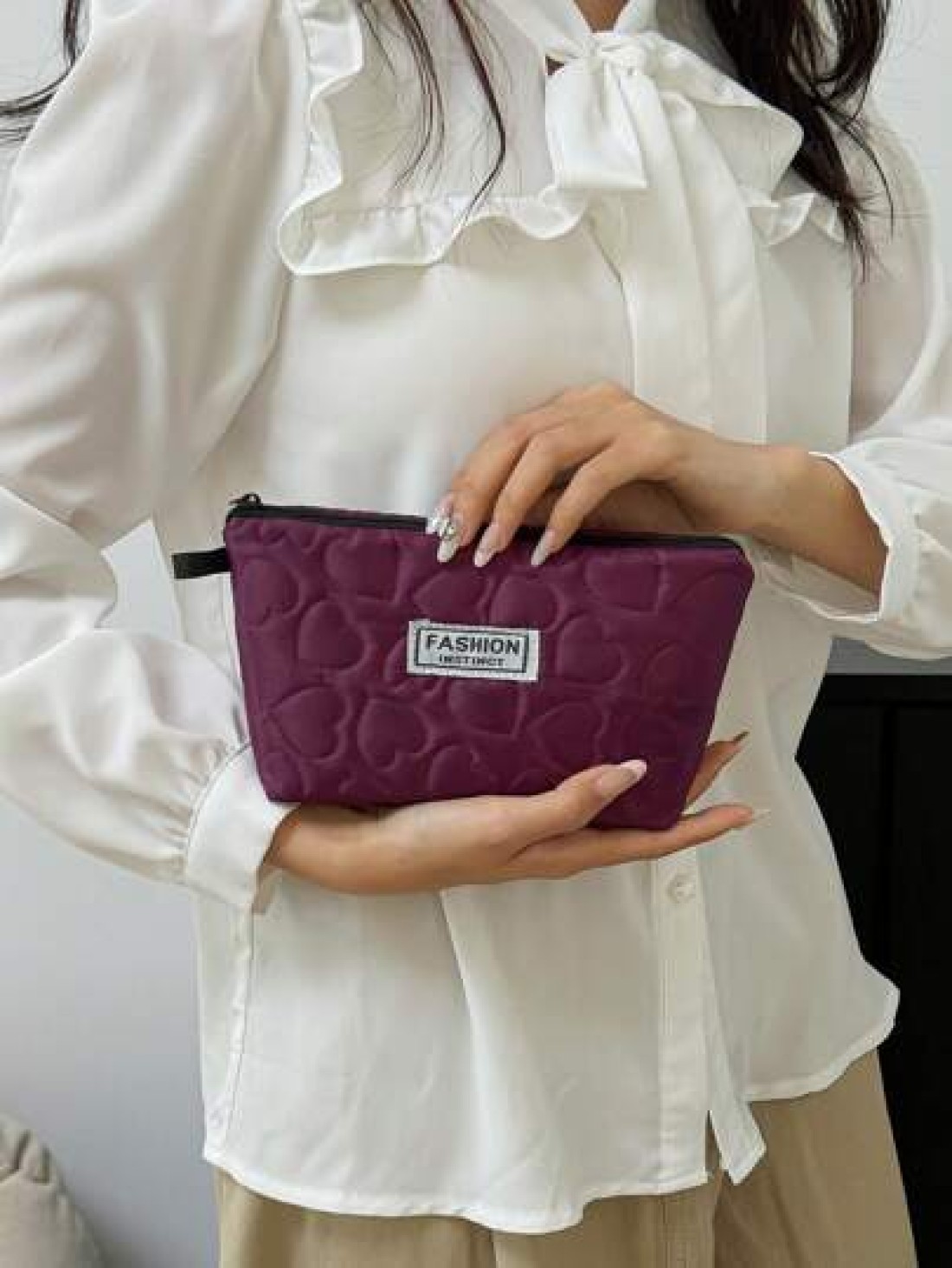 Niche High End Cosmetic Bag Heart Shaped Skin Care Product Storage Bag Travel Inner Liner Bag